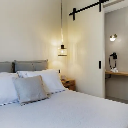 Aesthete Apart Otel