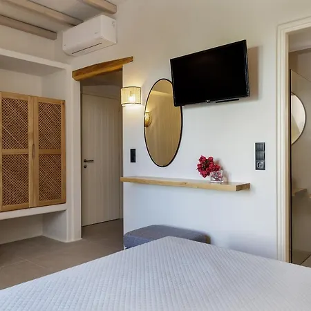 Aesthete Aparthotel *