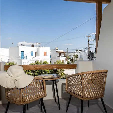 Aesthete * Agia Anna (Naxos)