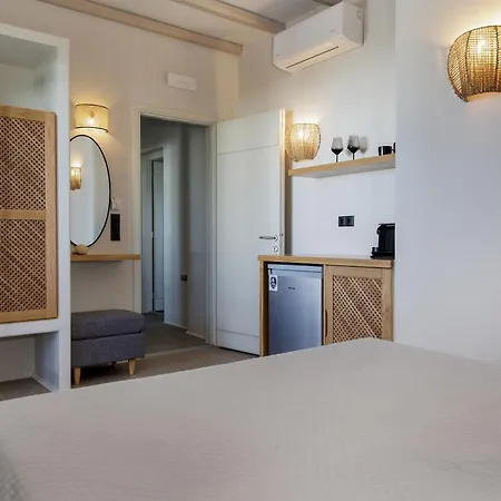 Aesthete Aparthotel *