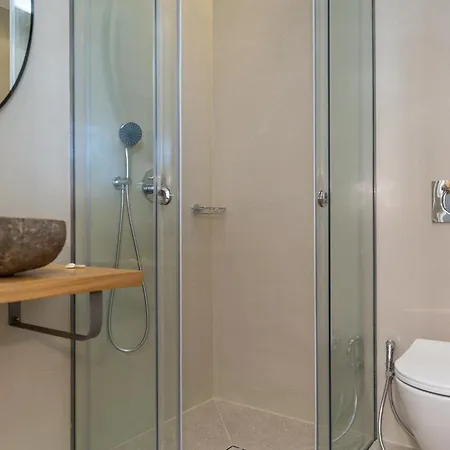 Aparthotel Aesthete 4*