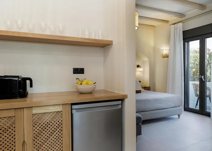 Aesthete Aparthotel Agia Anna (Naxos)